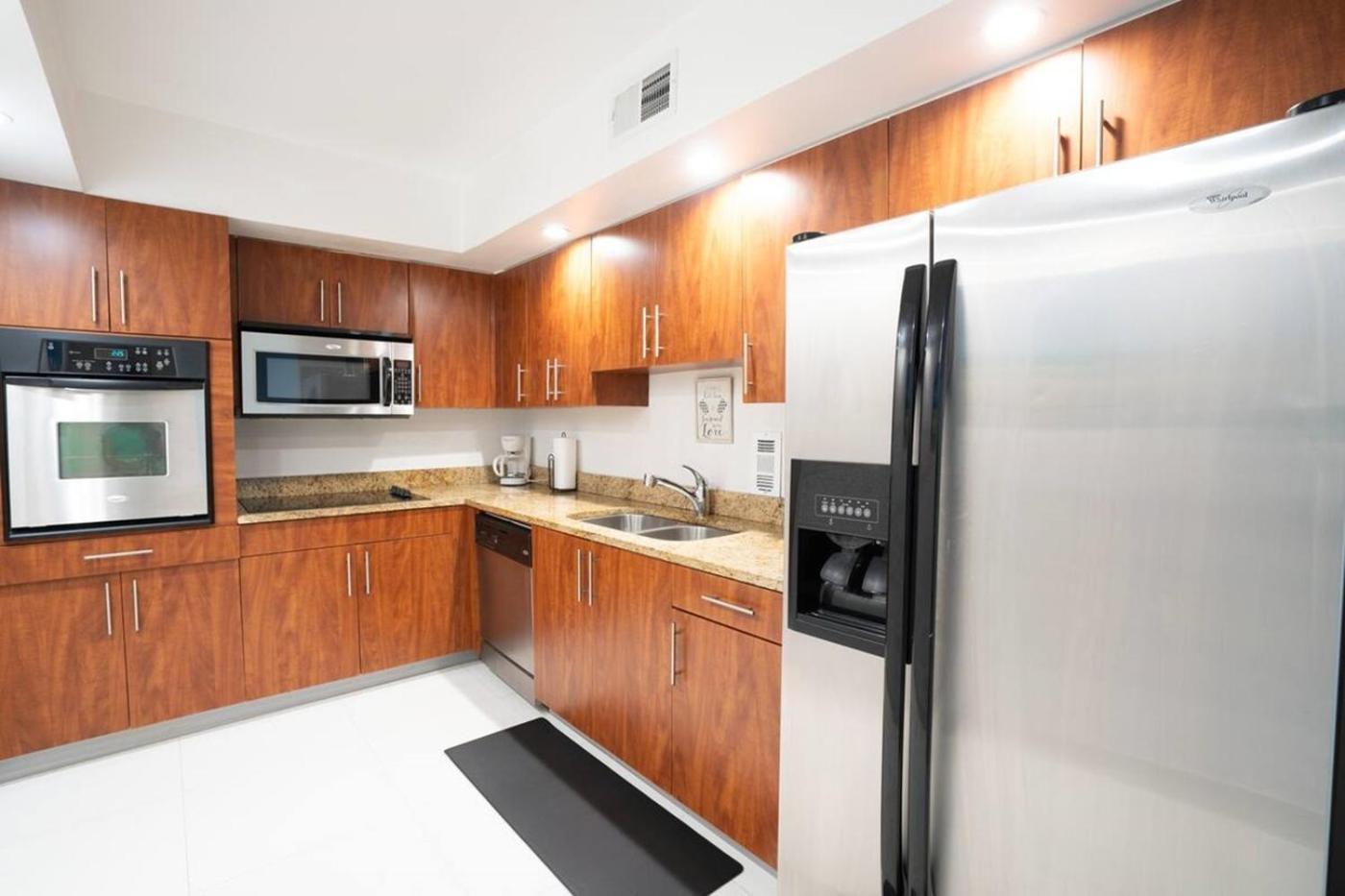 Sian Private Apartments Hollywood Ngoại thất bức ảnh