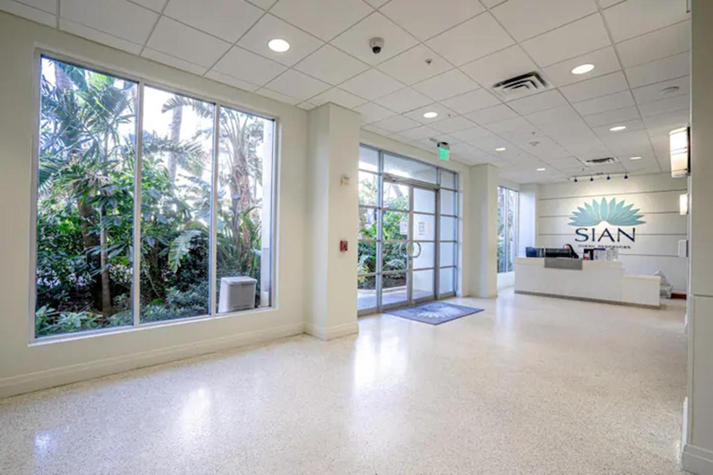 Sian Private Apartments Hollywood Ngoại thất bức ảnh